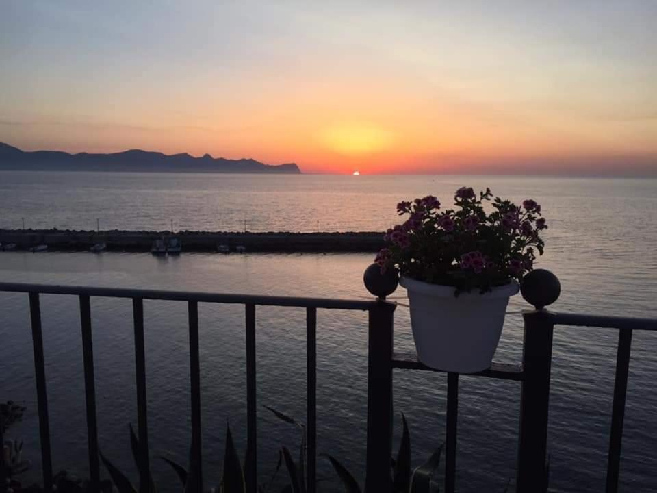 Summer Dream La Casa Sul Mare Trappeto (Sicily) Exterior foto